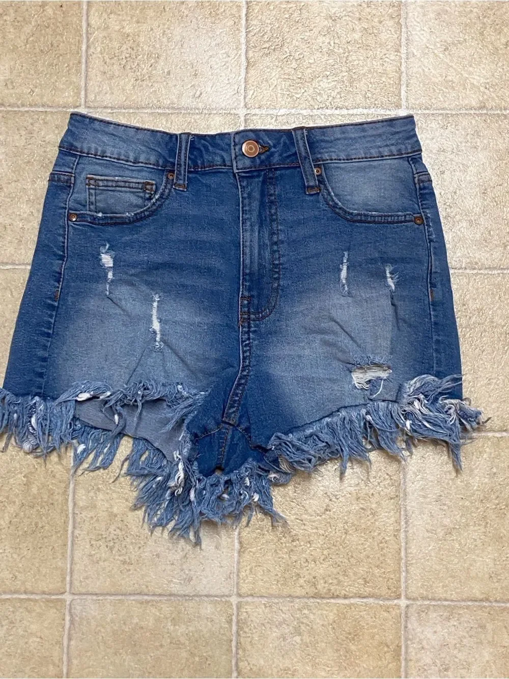 Frayed Hem Dark Blue Denim Jean Shorts No boundaries Size 5